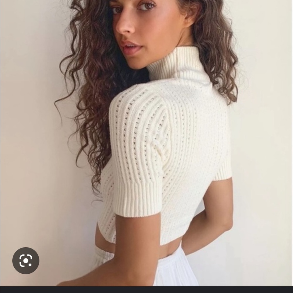 High neck crop top sweater